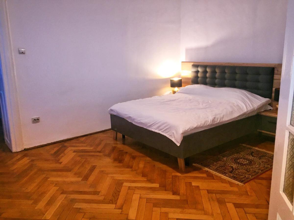 Piata Sfatului Residence Braszów Zewnętrze zdjęcie